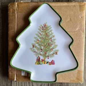Holiday Tree-Shaped Serving Platter - Green and White set of 6
